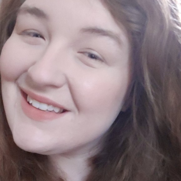 Meet your Posher, Cortney - Picture 1 of 1